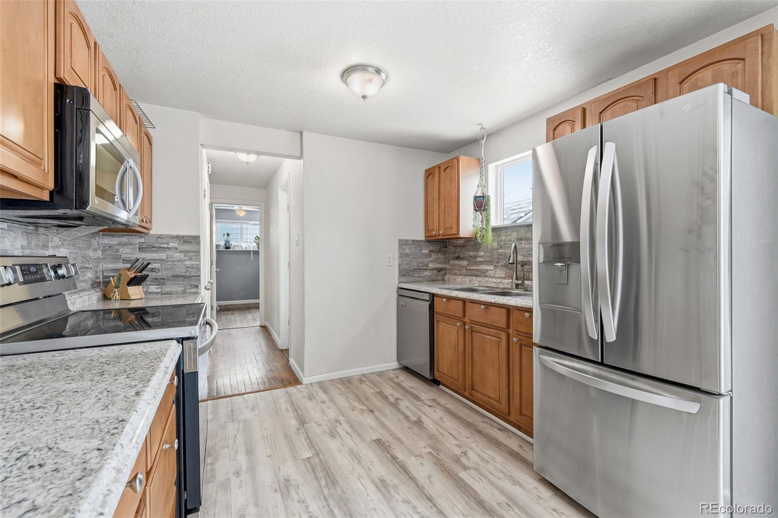 10045 W 8th Place Lakewood CO 80215