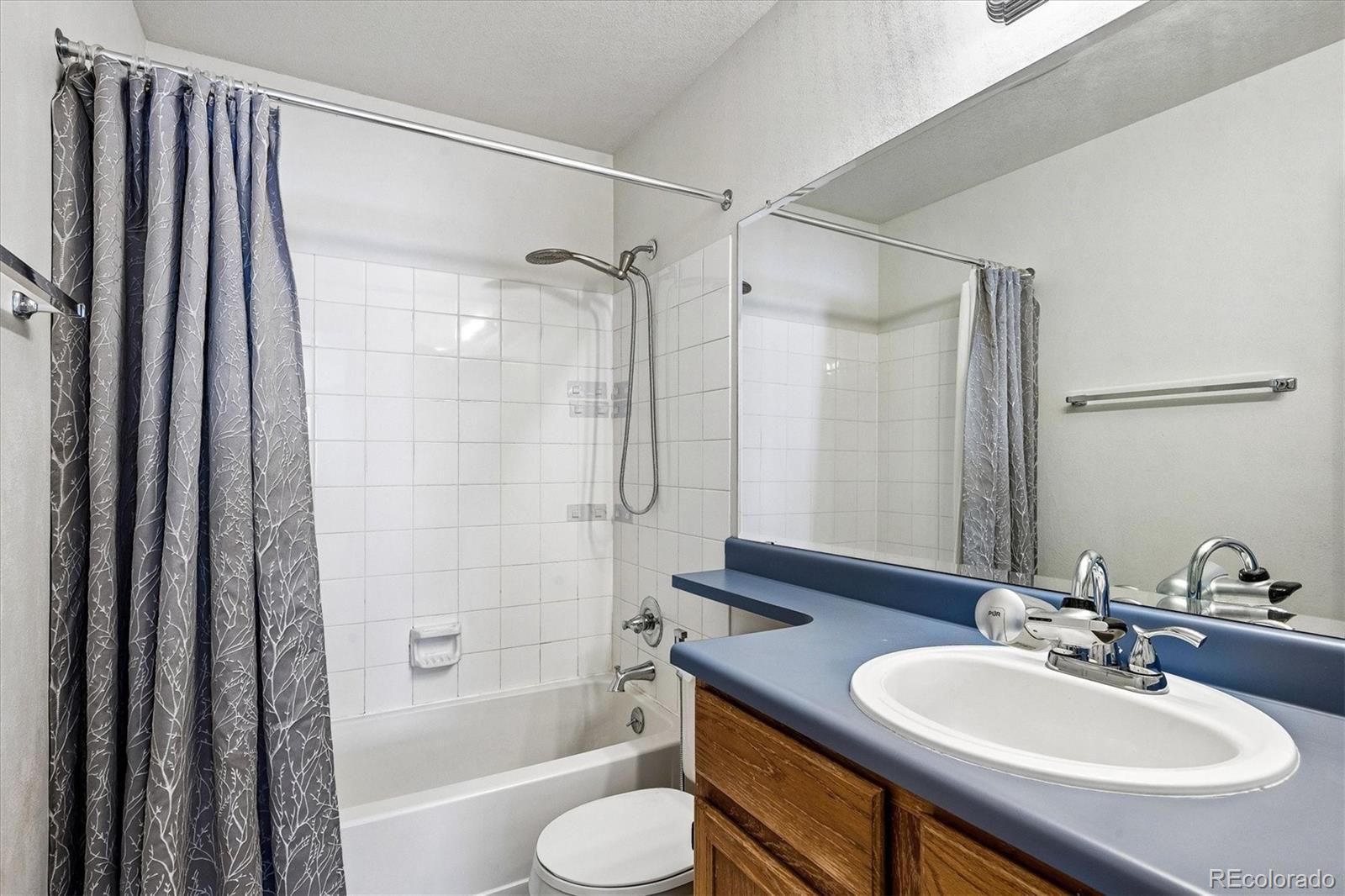 9445 Cheshire Court Highlands Ranch CO 80130