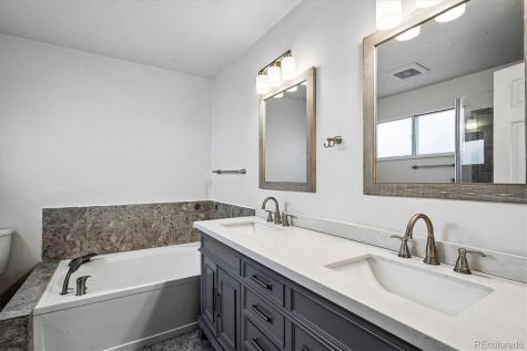 9445 Cheshire Court Highlands Ranch CO 80130