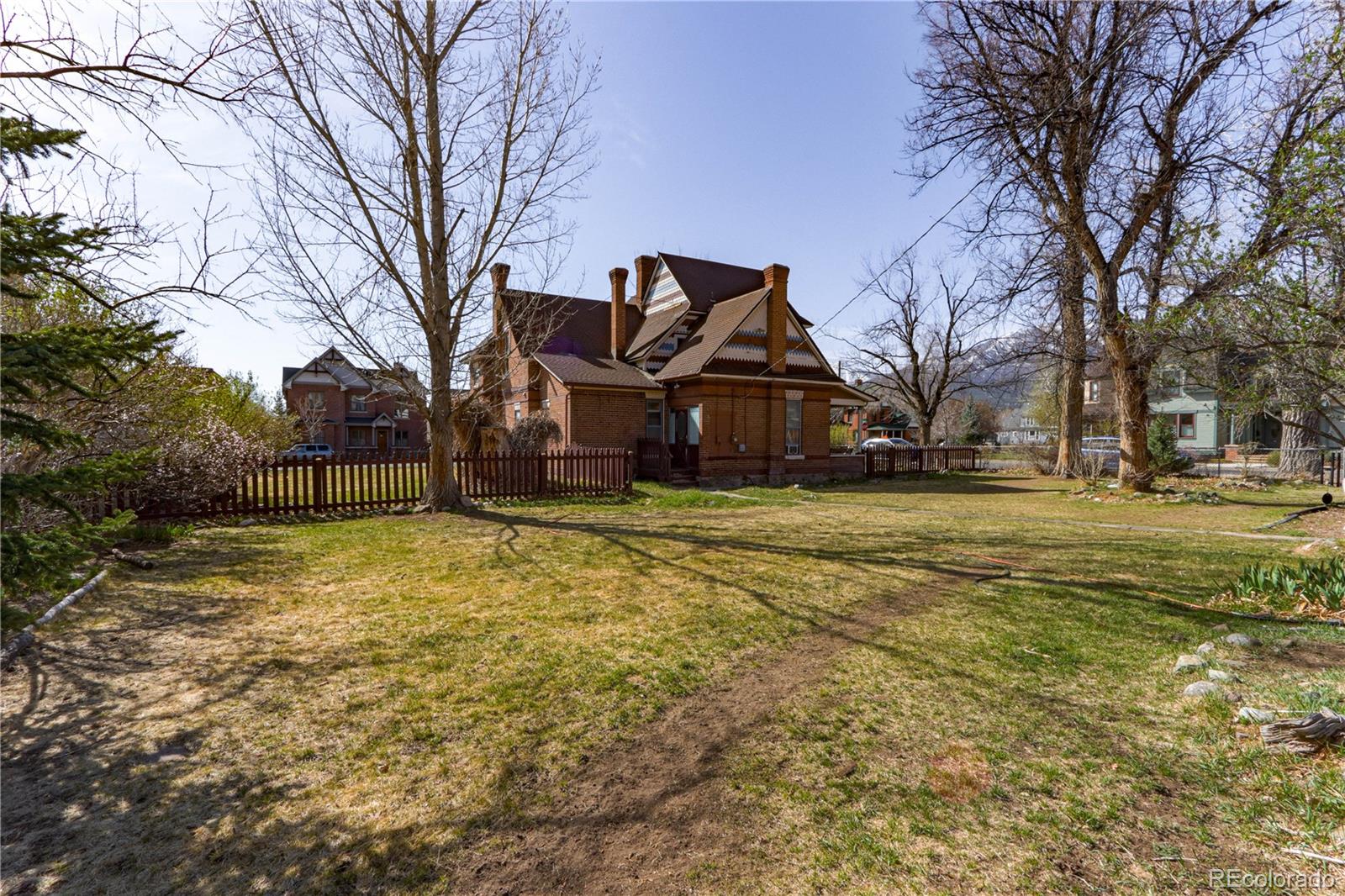 846 F Street Salida CO 81201
