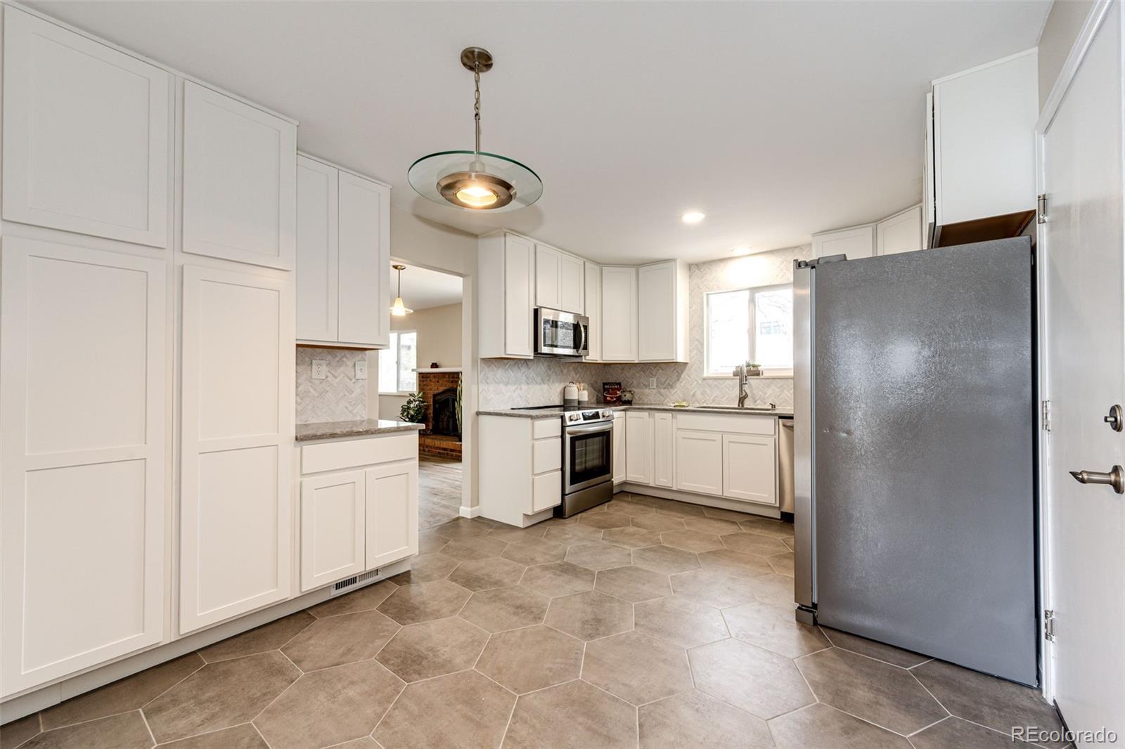 5829 W Fair Drive Littleton CO 80123