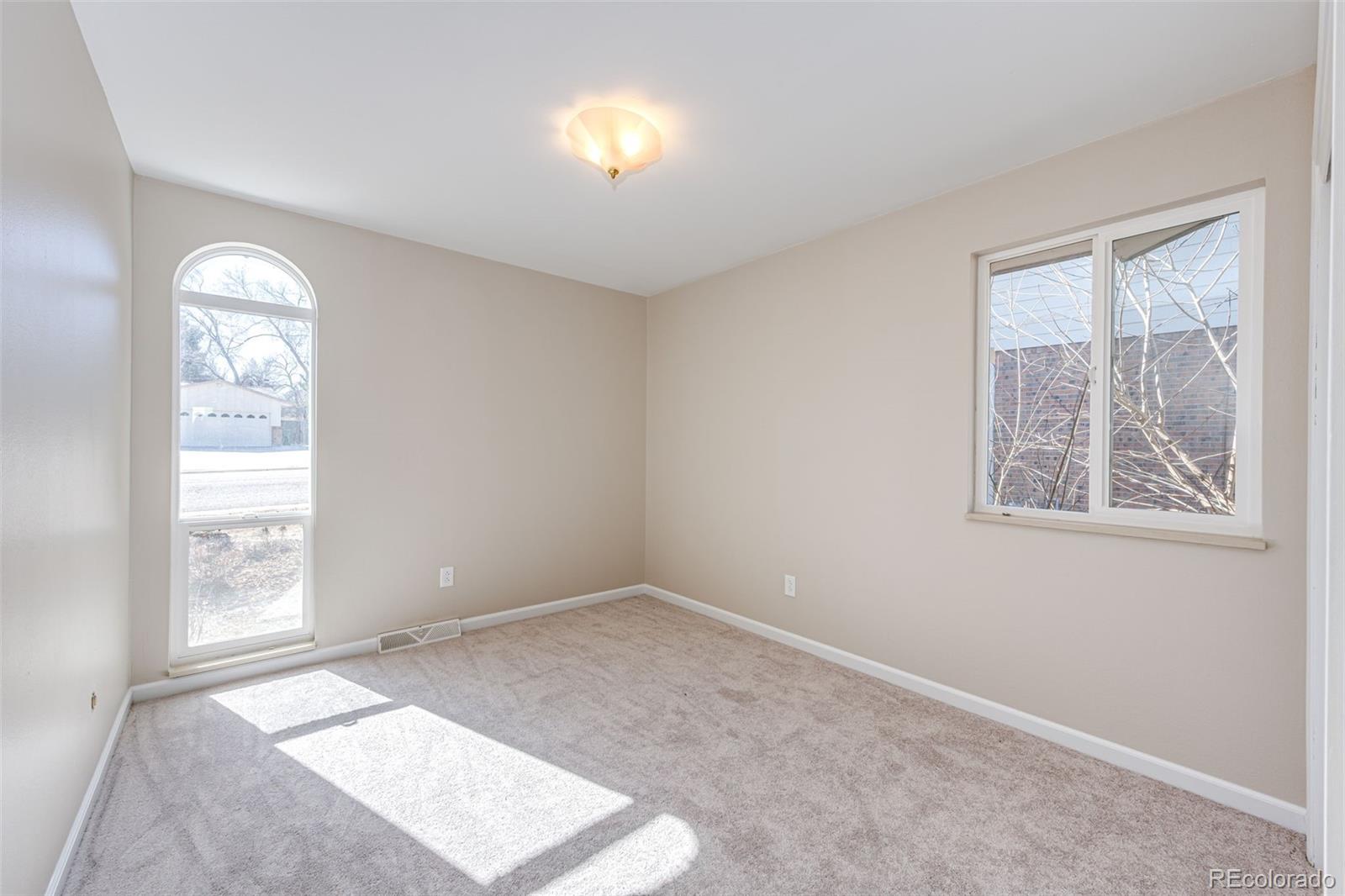 5829 W Fair Drive Littleton CO 80123