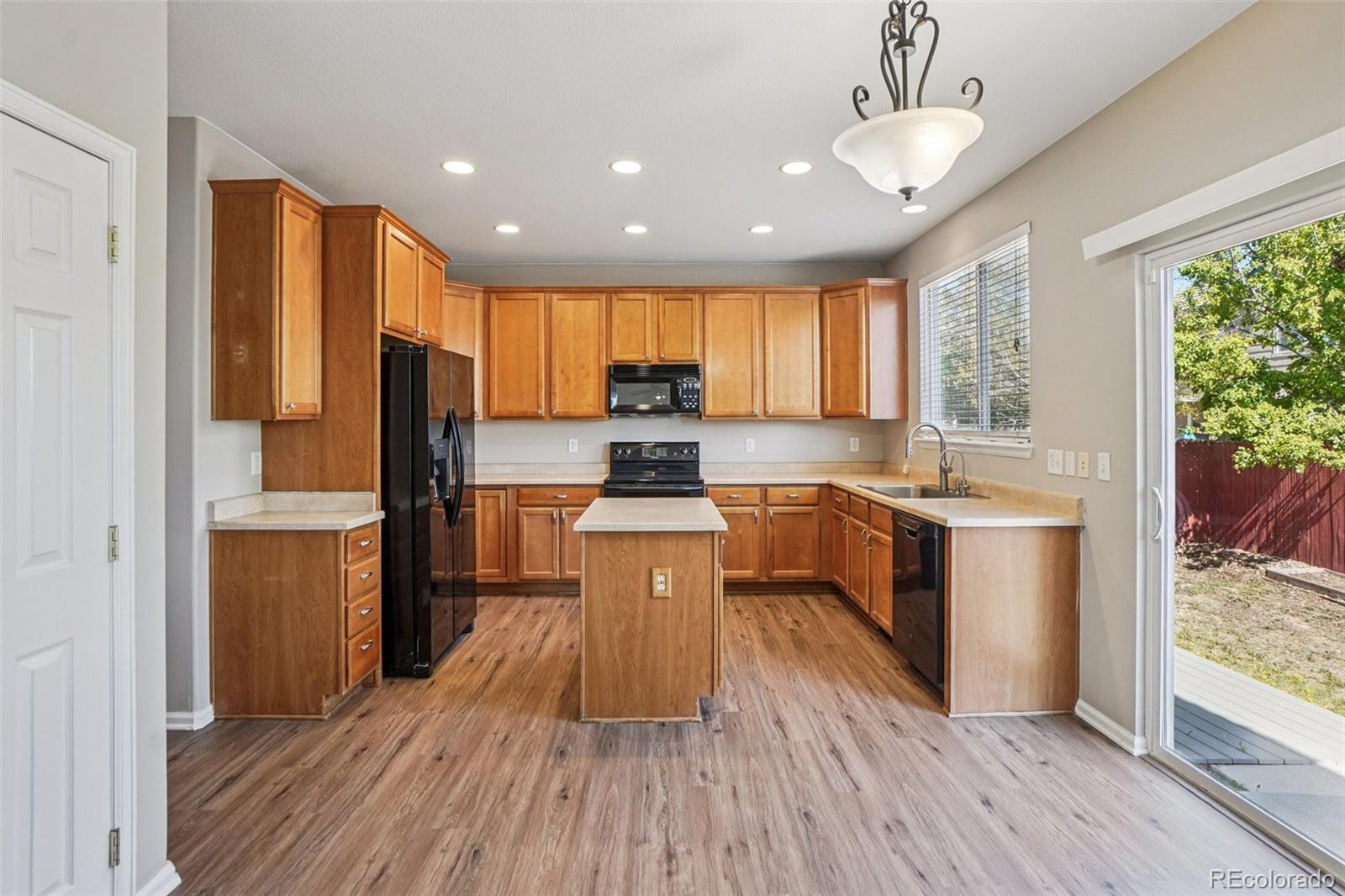 16493 E 98th Way Commerce City CO 80022