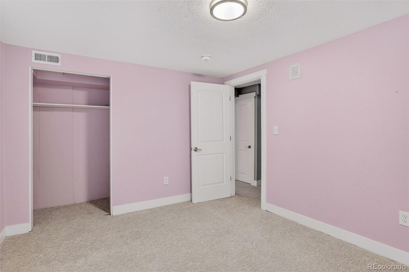 6174 S Fairfield Street Littleton CO 80120