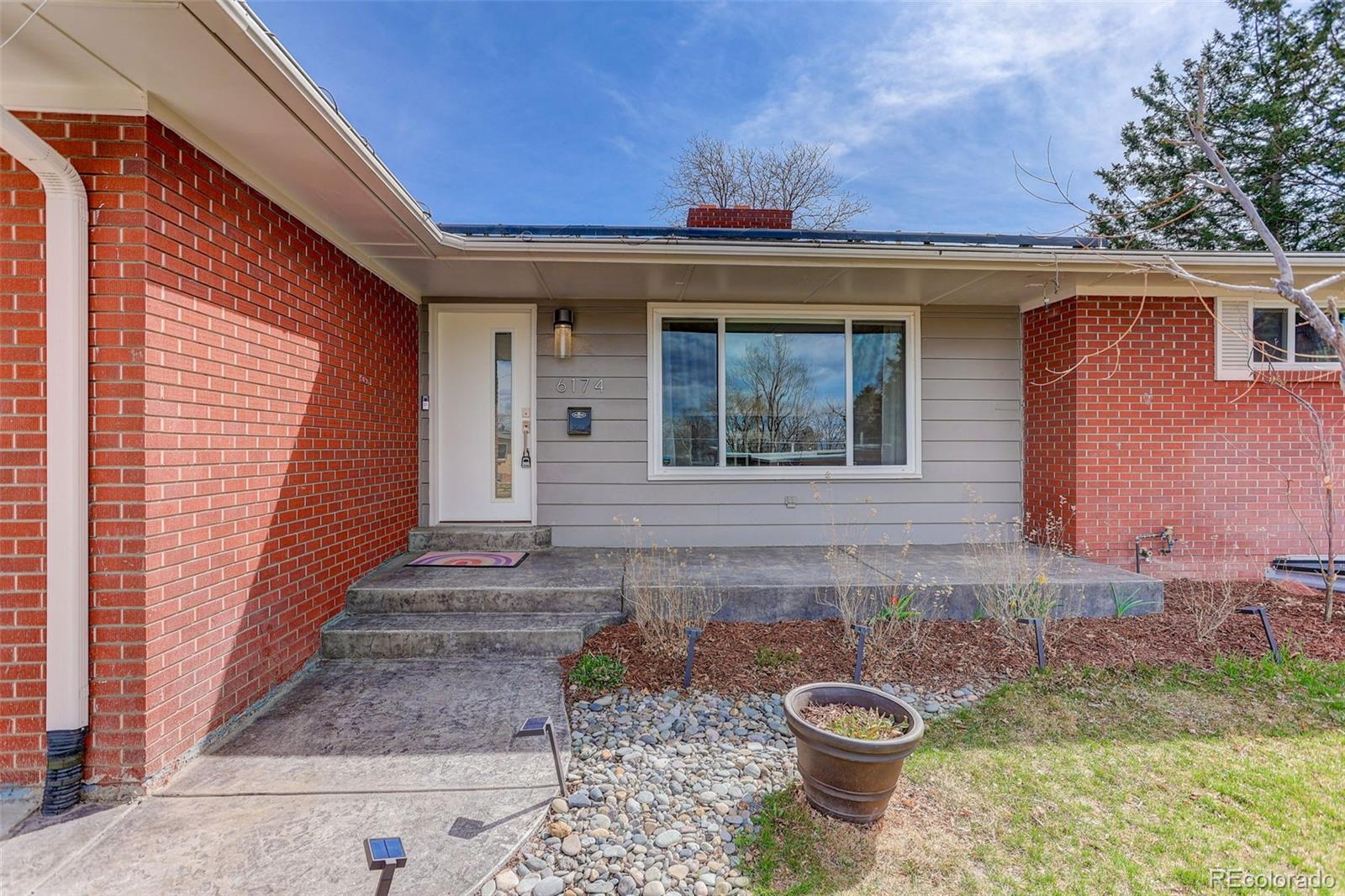 6174 S Fairfield Street Littleton CO 80120