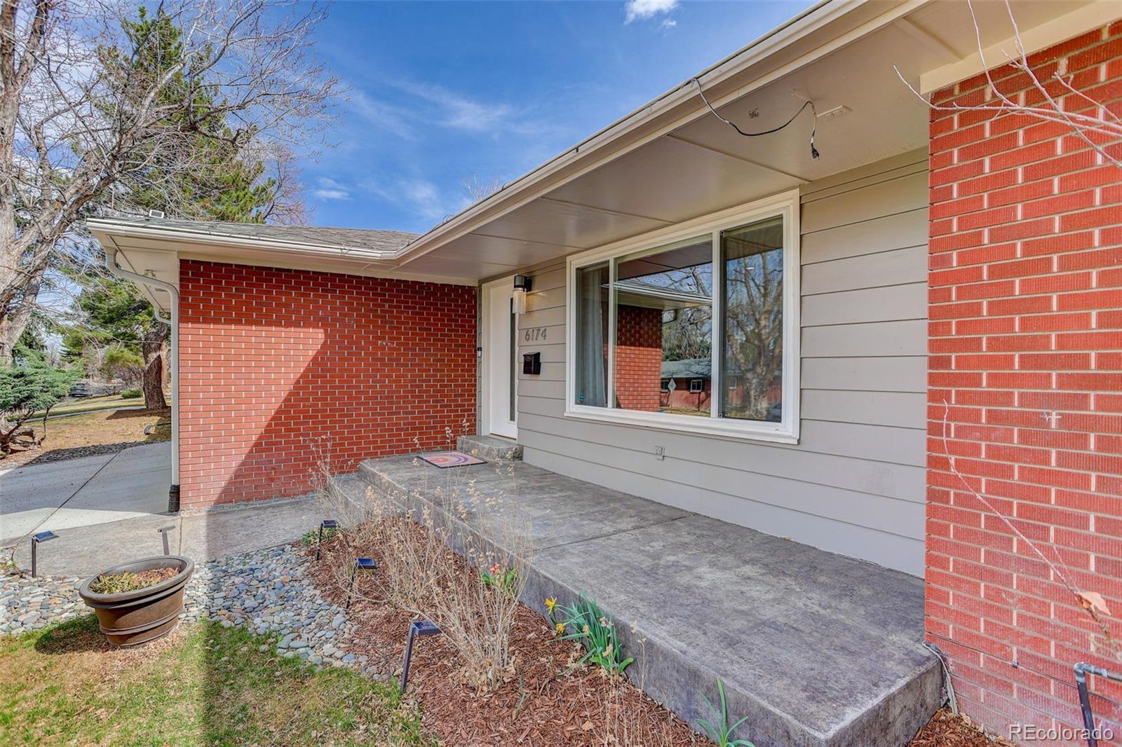 6174 S Fairfield Street Littleton CO 80120