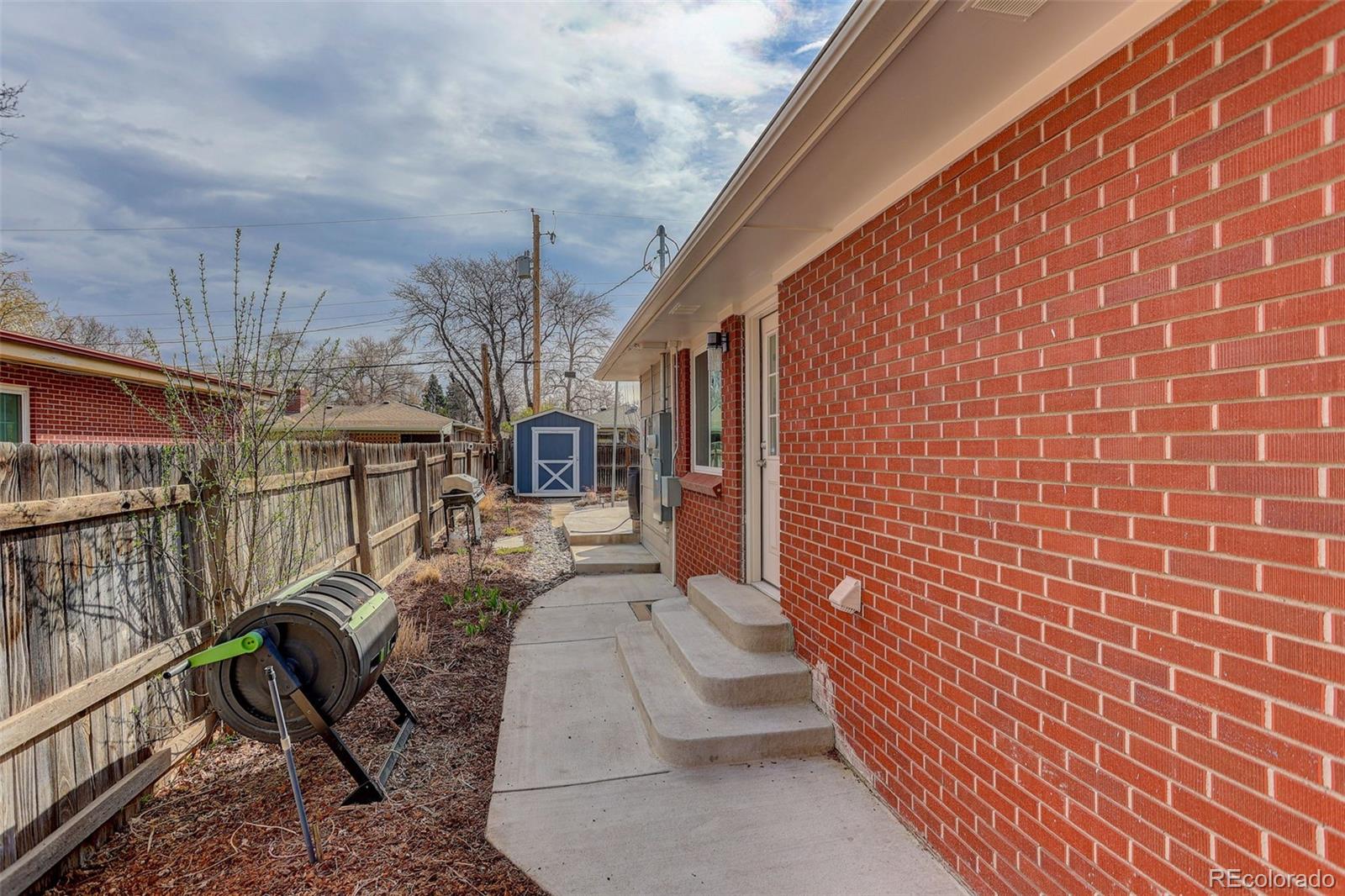 6174 S Fairfield Street Littleton CO 80120