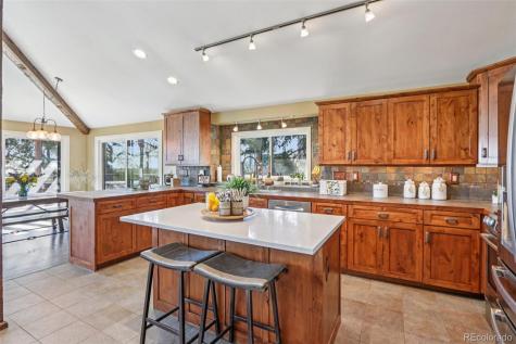 6640 Paiute Court Niwot CO 80503