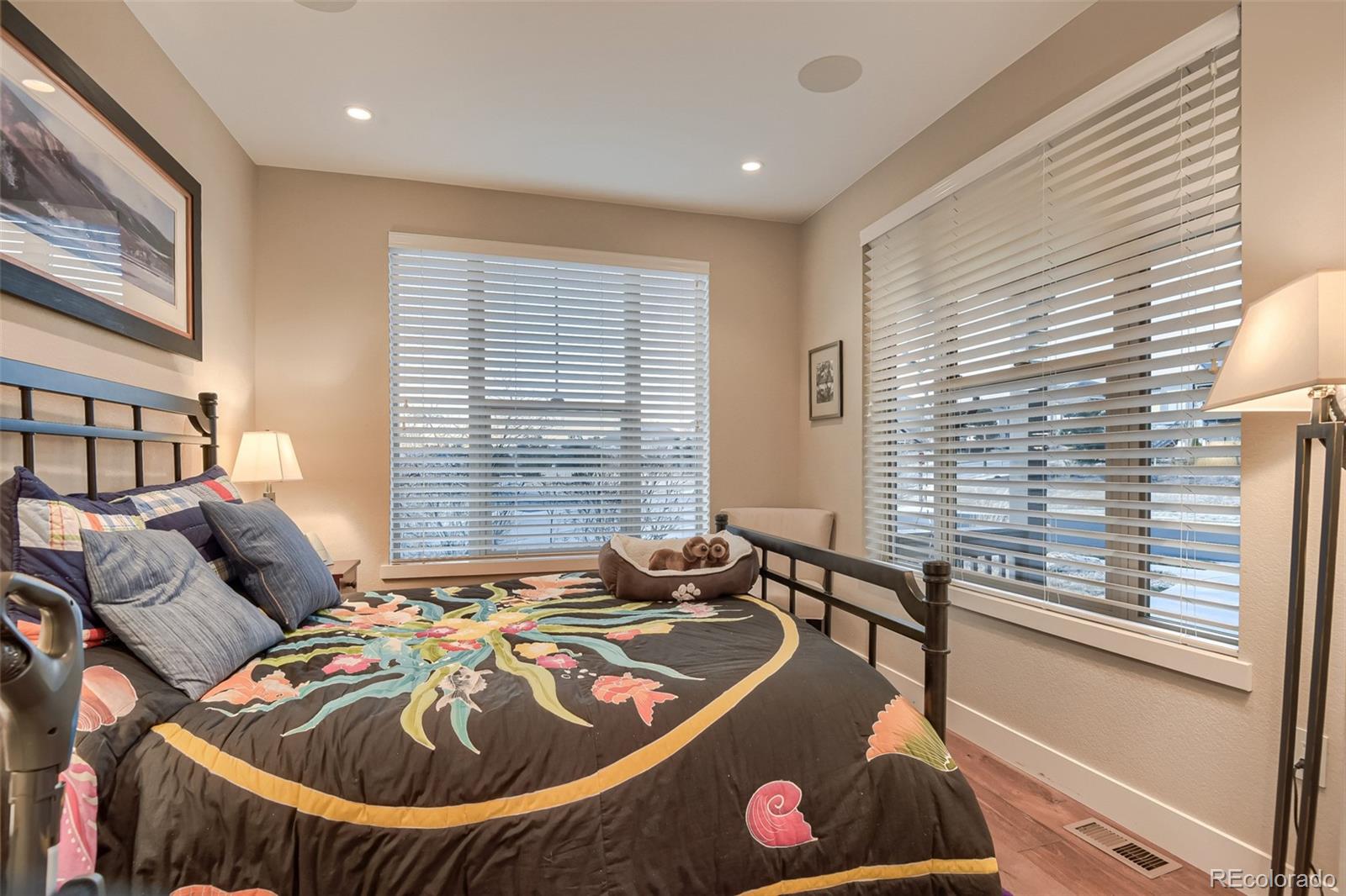 6959 S Buchanan Street Aurora CO 80016