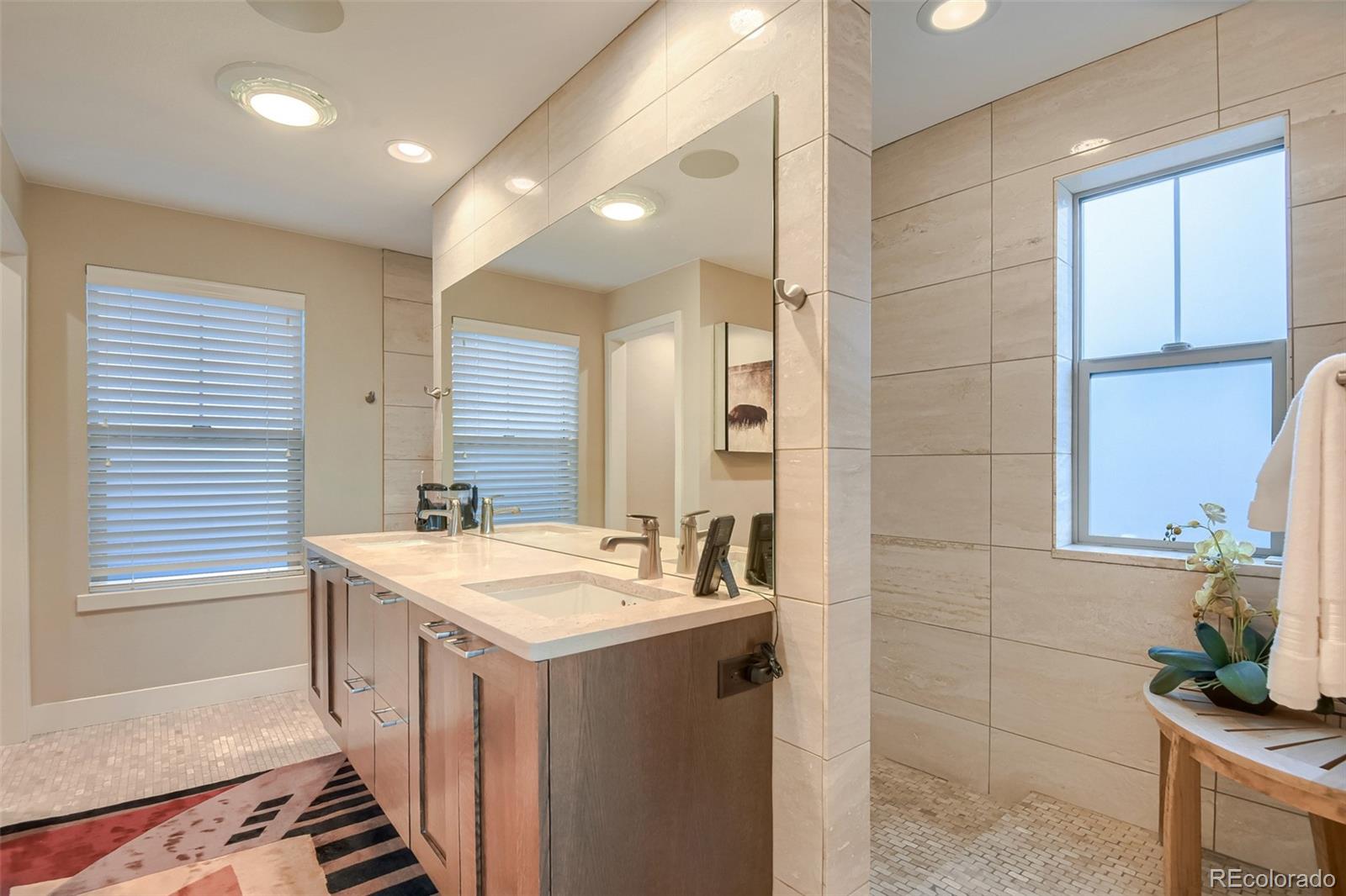 6959 S Buchanan Street Aurora CO 80016