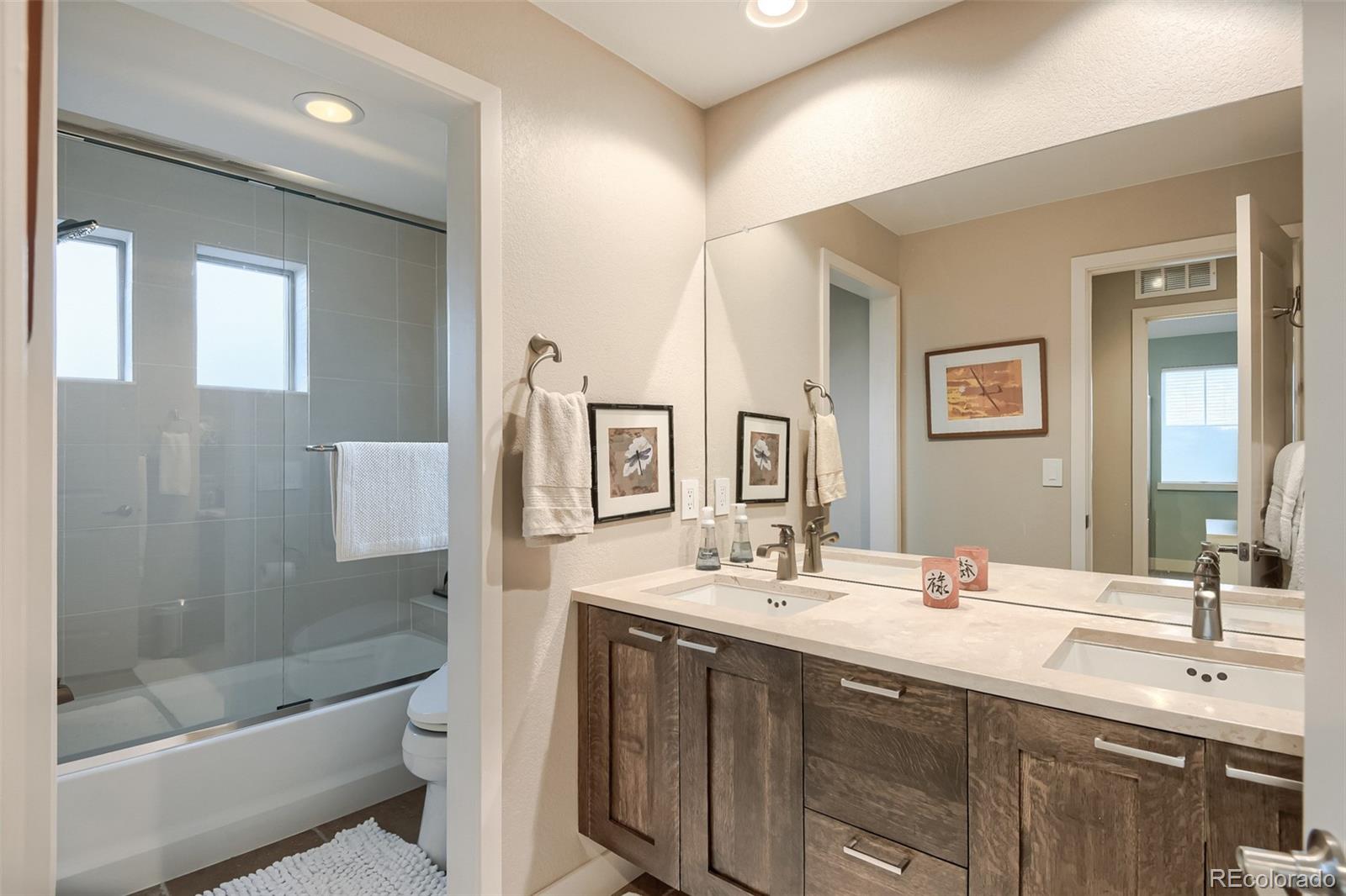 6959 S Buchanan Street Aurora CO 80016