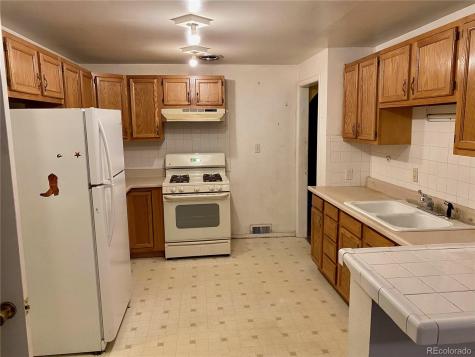 4928 Adams Street Denver CO 80216