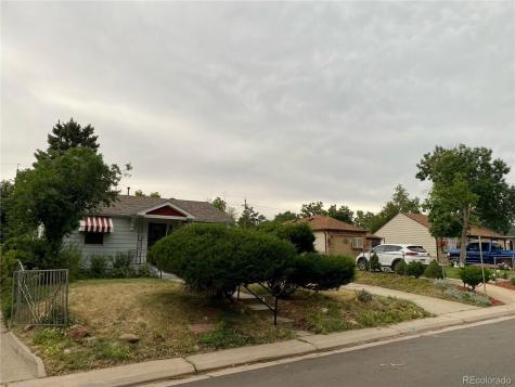 4928 Adams Street Denver CO 80216