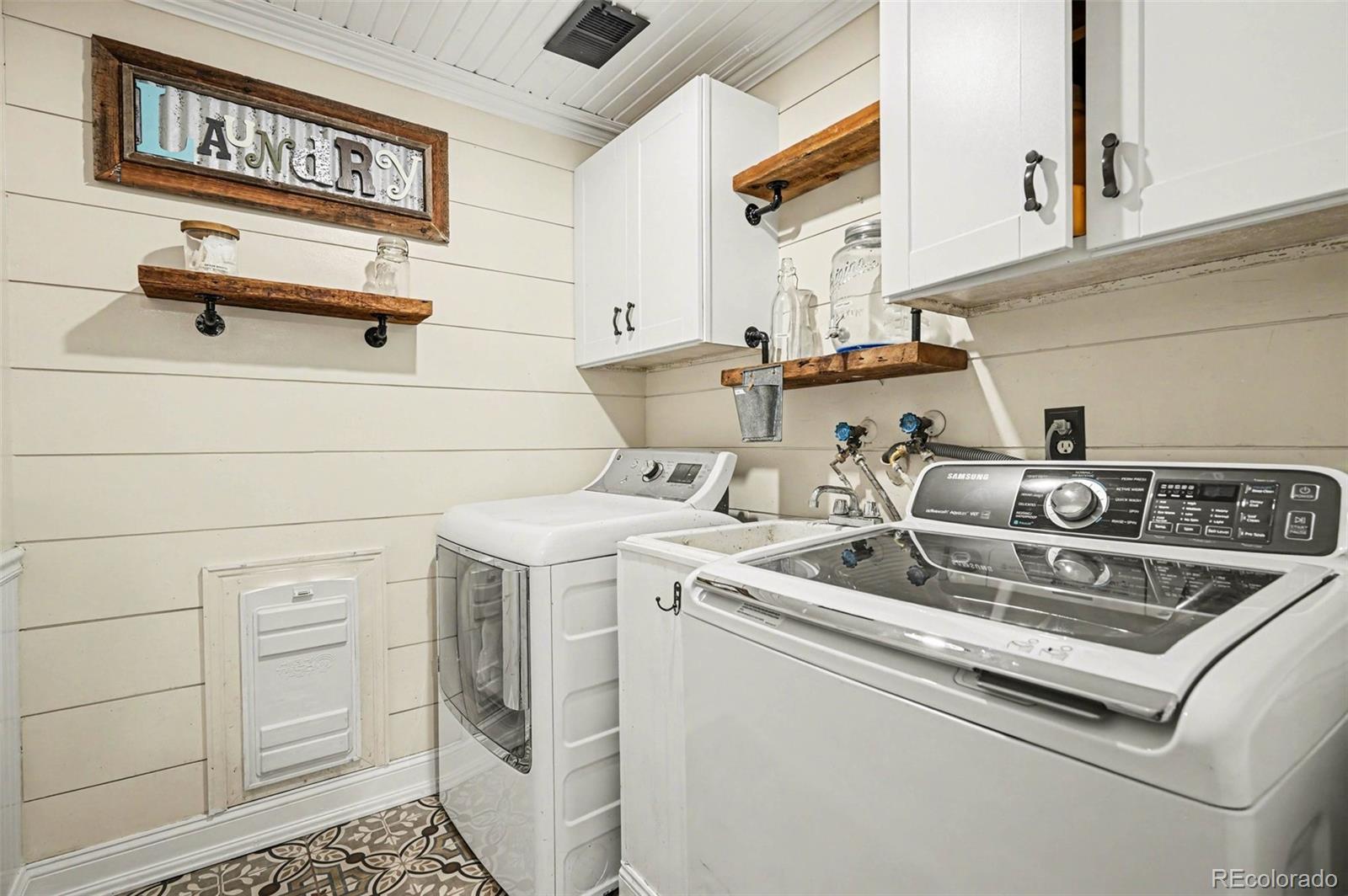 8151 S Marion Court Centennial CO 80122