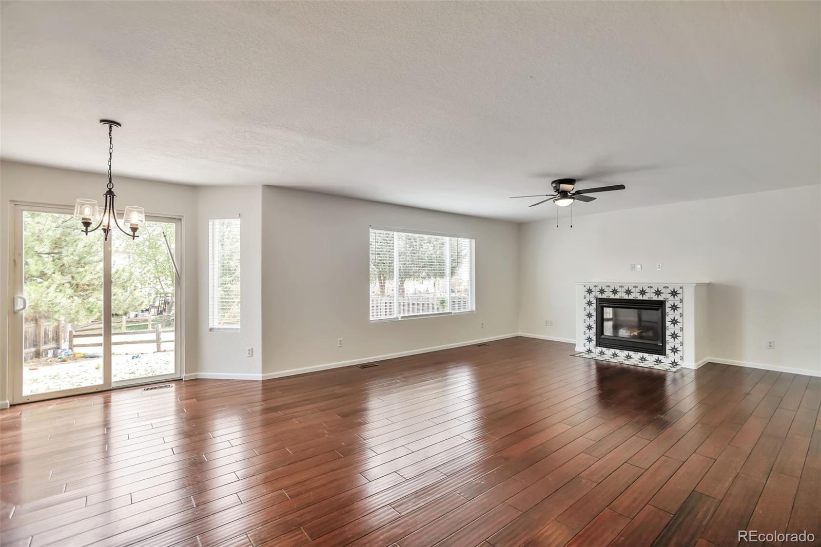 1248 Red Mountain Drive Longmont CO 80504