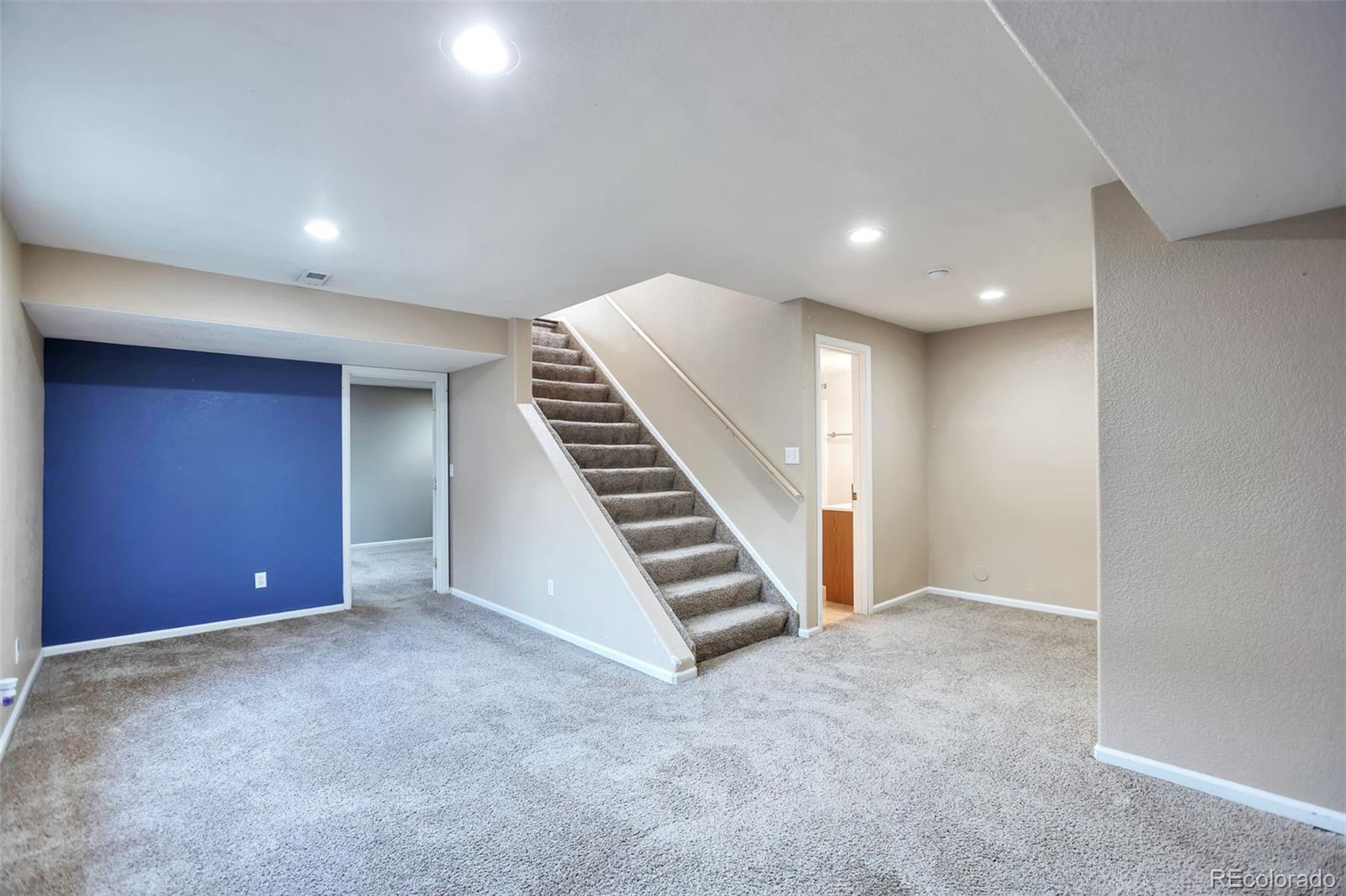 1248 Red Mountain Drive Longmont CO 80504