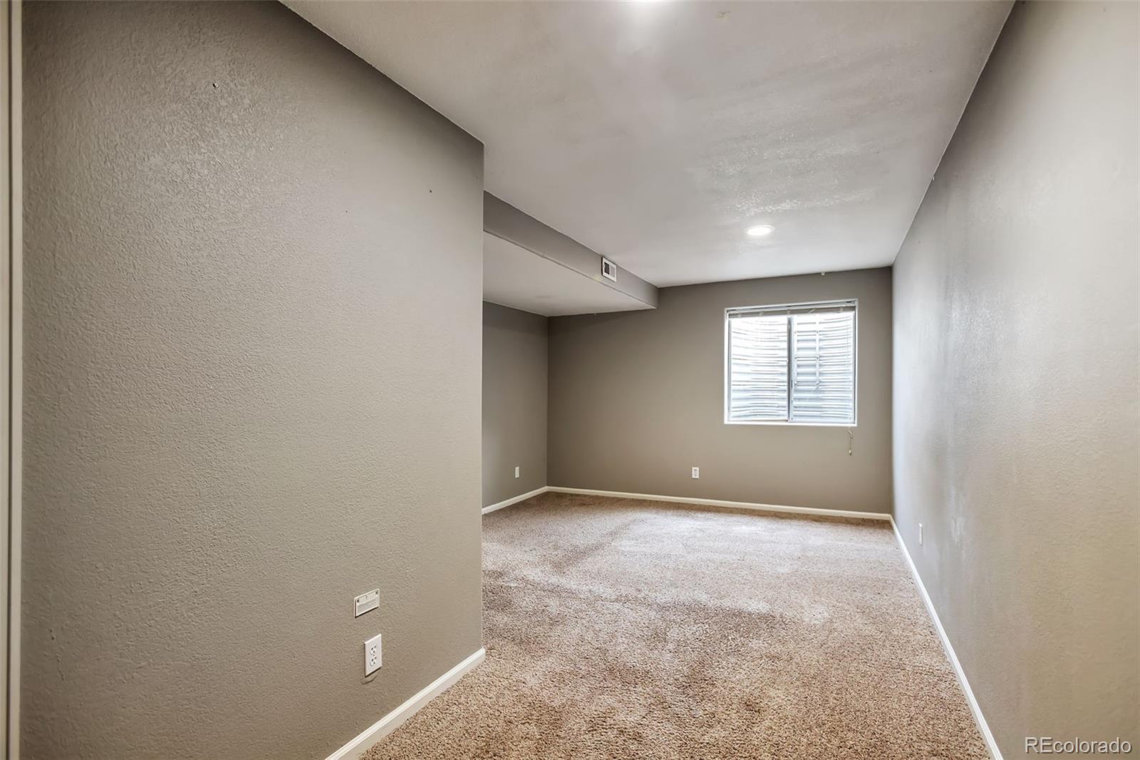 1248 Red Mountain Drive Longmont CO 80504