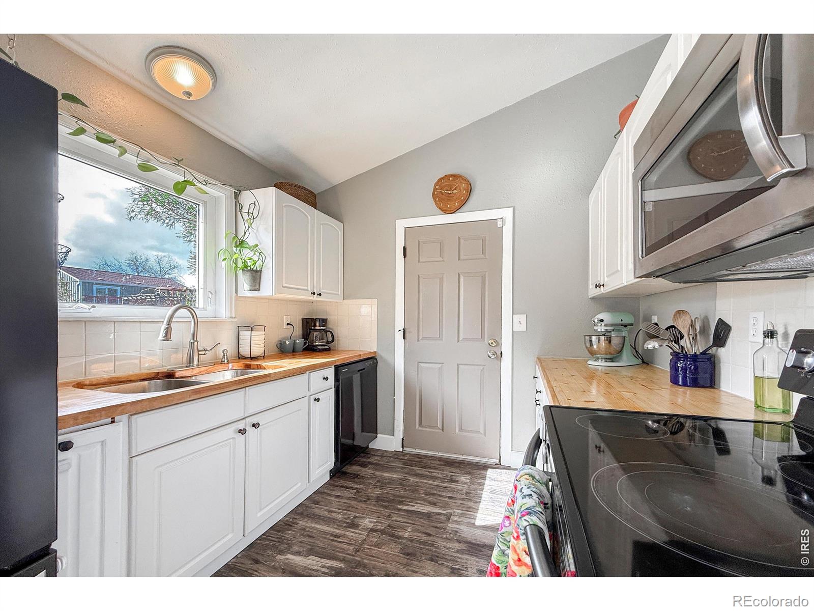 2109 Daley Drive Longmont CO 80501