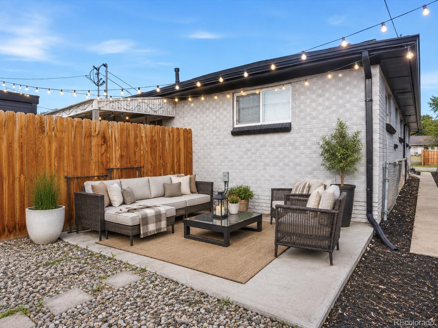 3233 Jasmine Street Denver CO 80207