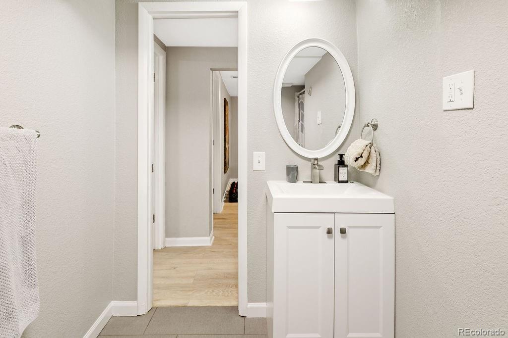 7925 Vallejo Street Denver CO 80221