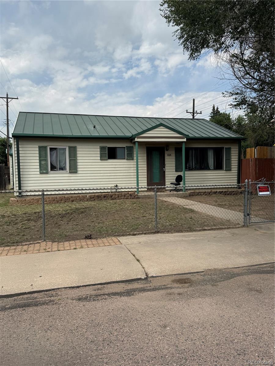 1224 La Junta Avenue Colorado Springs CO 80905