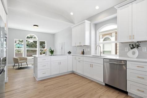 4179 E Phillips Place Centennial CO 80122