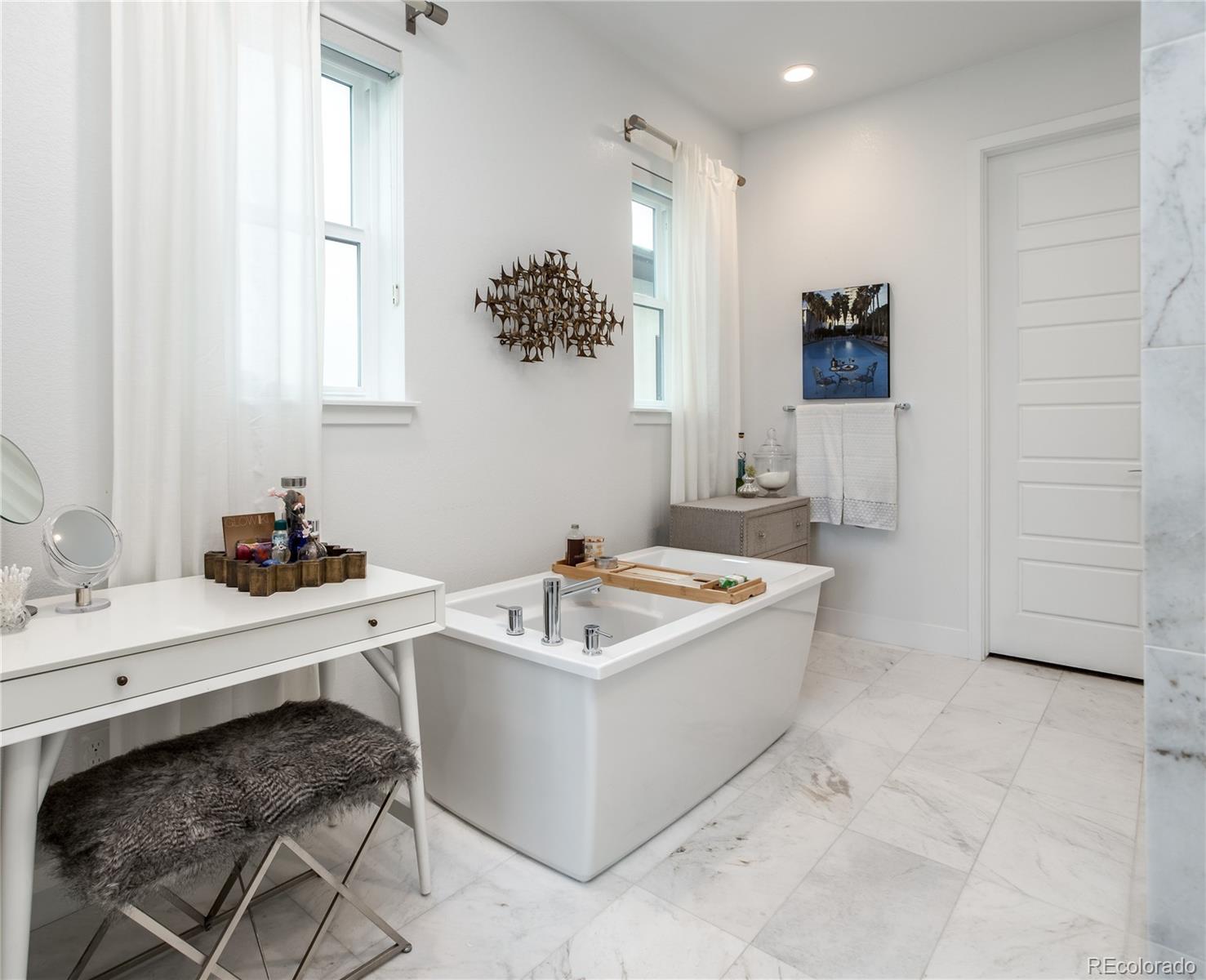 43 S Oneida Court Denver CO 80230