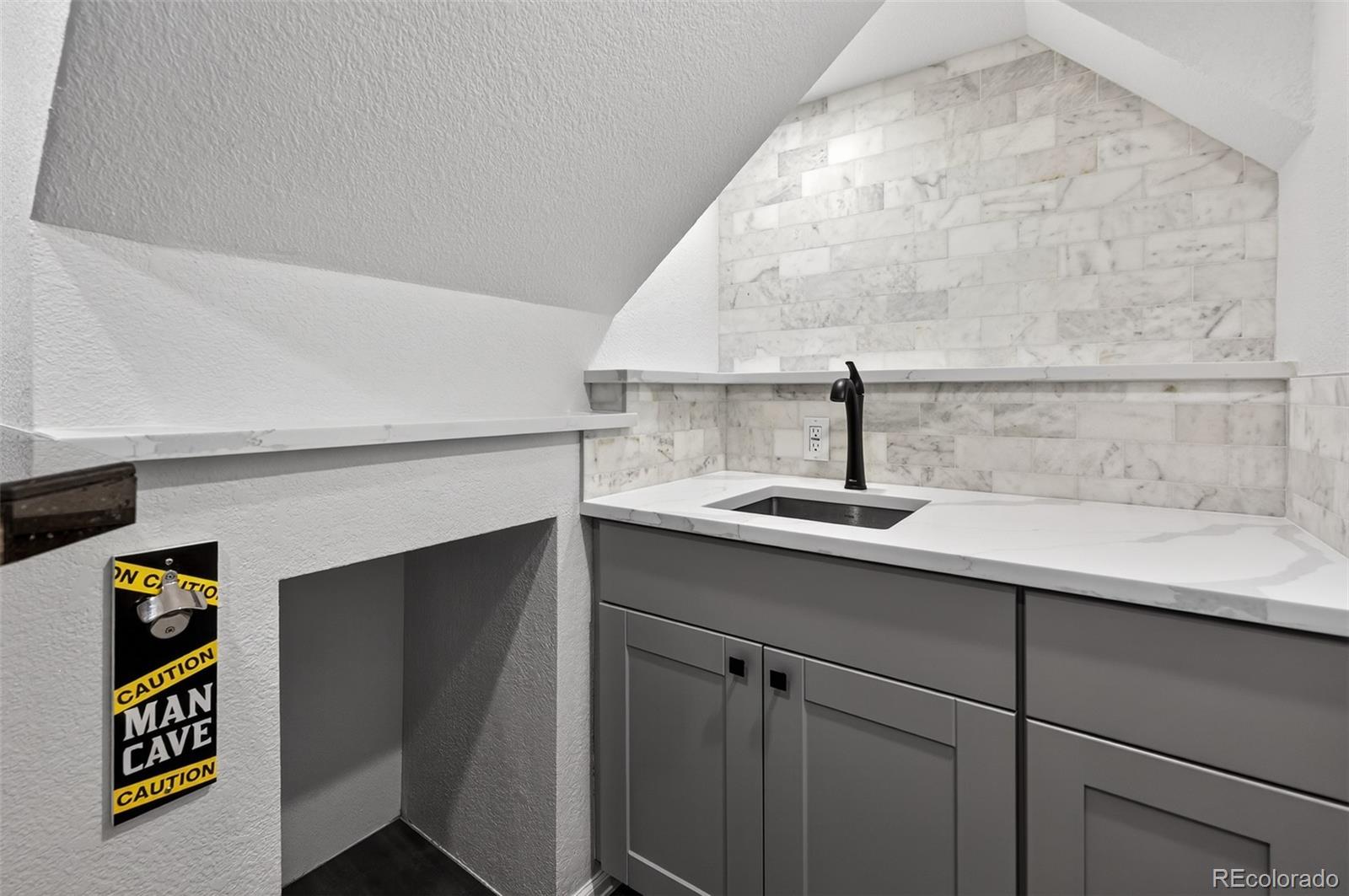 10268 Hexton Court Lone Tree CO 80124