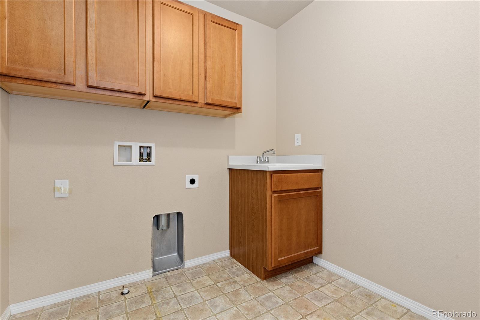 1948 E 167th Avenue Thornton CO 80602