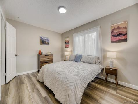 1015 W Longview Avenue Littleton CO 80120