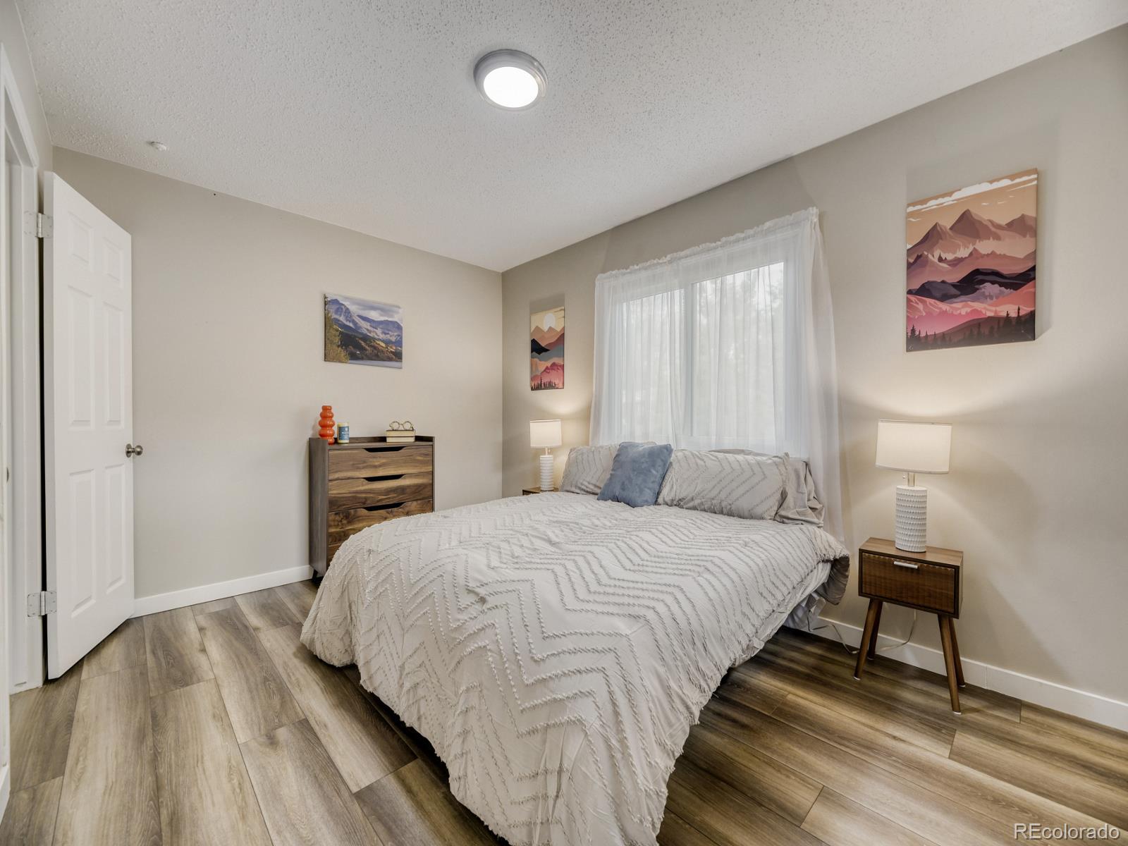 1015 W Longview Avenue Littleton CO 80120