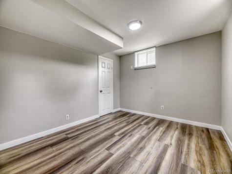 1015 W Longview Avenue Littleton CO 80120