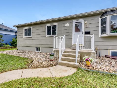1015 W Longview Avenue Littleton CO 80120