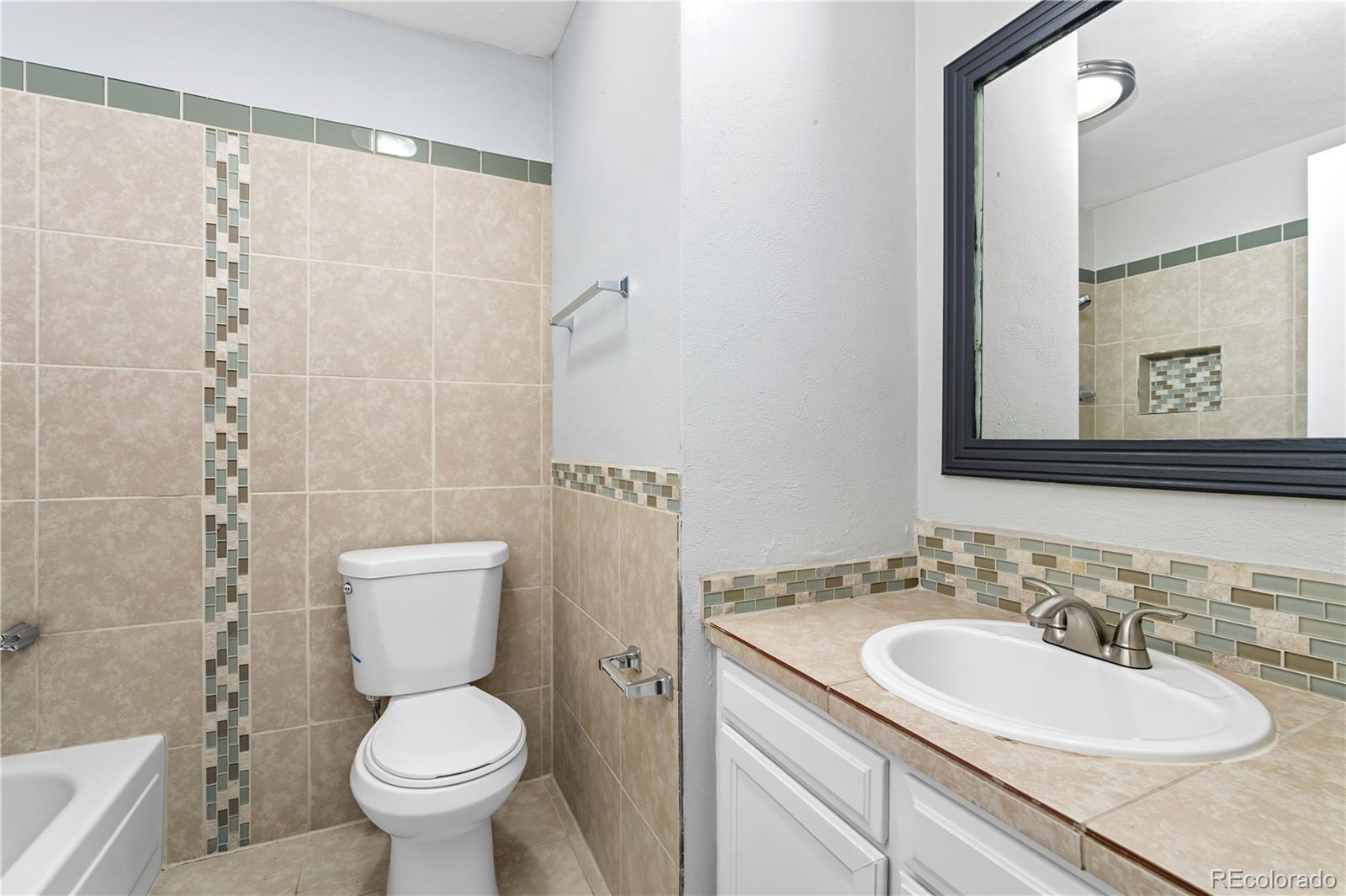 5229 S Pagosa Way Centennial CO 80015