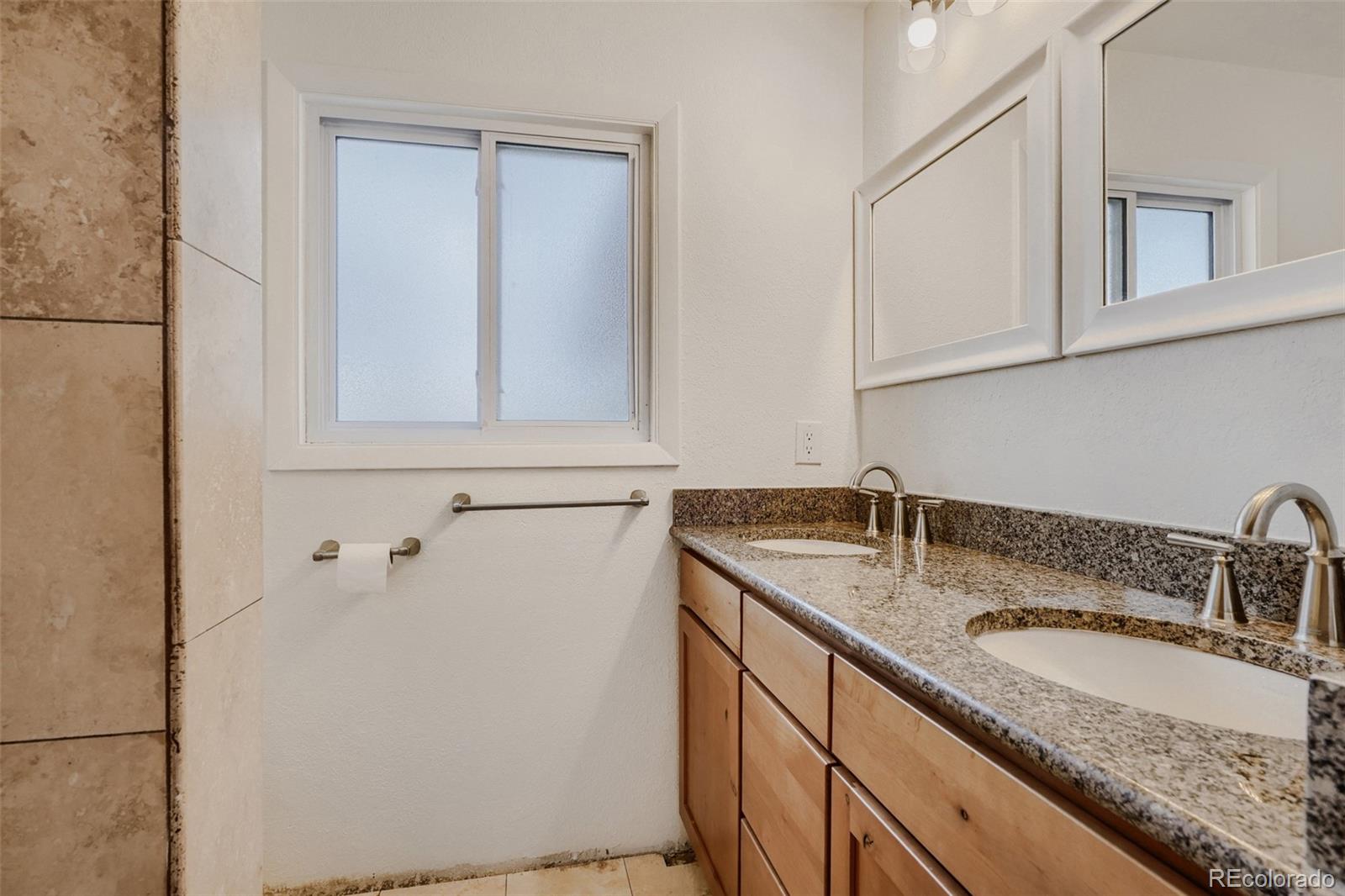 5171 S Buchanan Street Aurora CO 80016