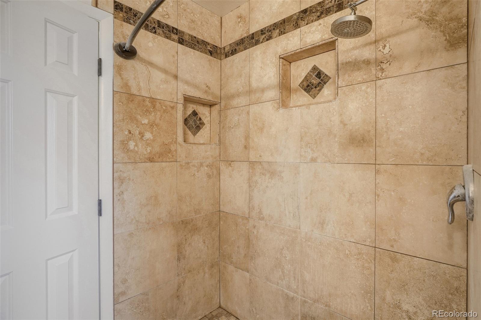 5171 S Buchanan Street Aurora CO 80016