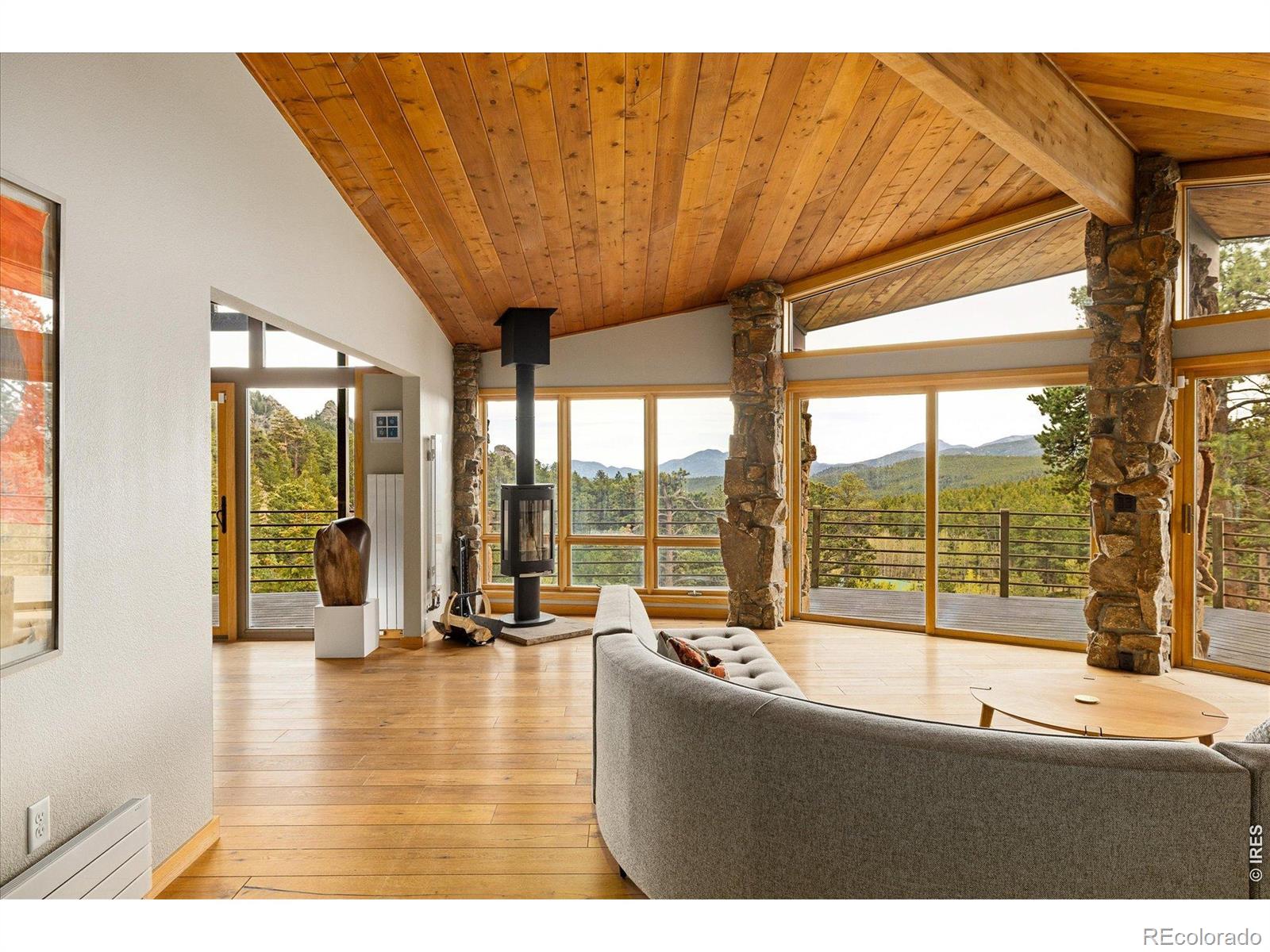 6583 Magnolia Drive Nederland CO 80466