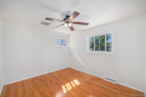 3065 Zion Street Aurora CO 80011