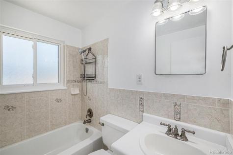 3065 Zion Street Aurora CO 80011