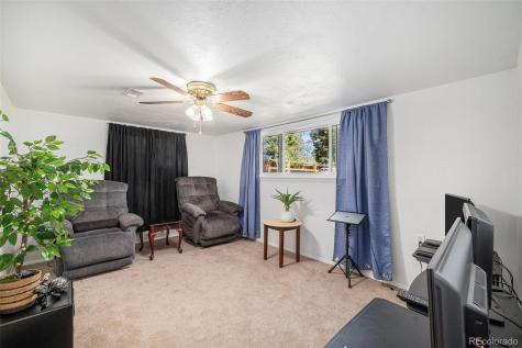 3065 Zion Street Aurora CO 80011