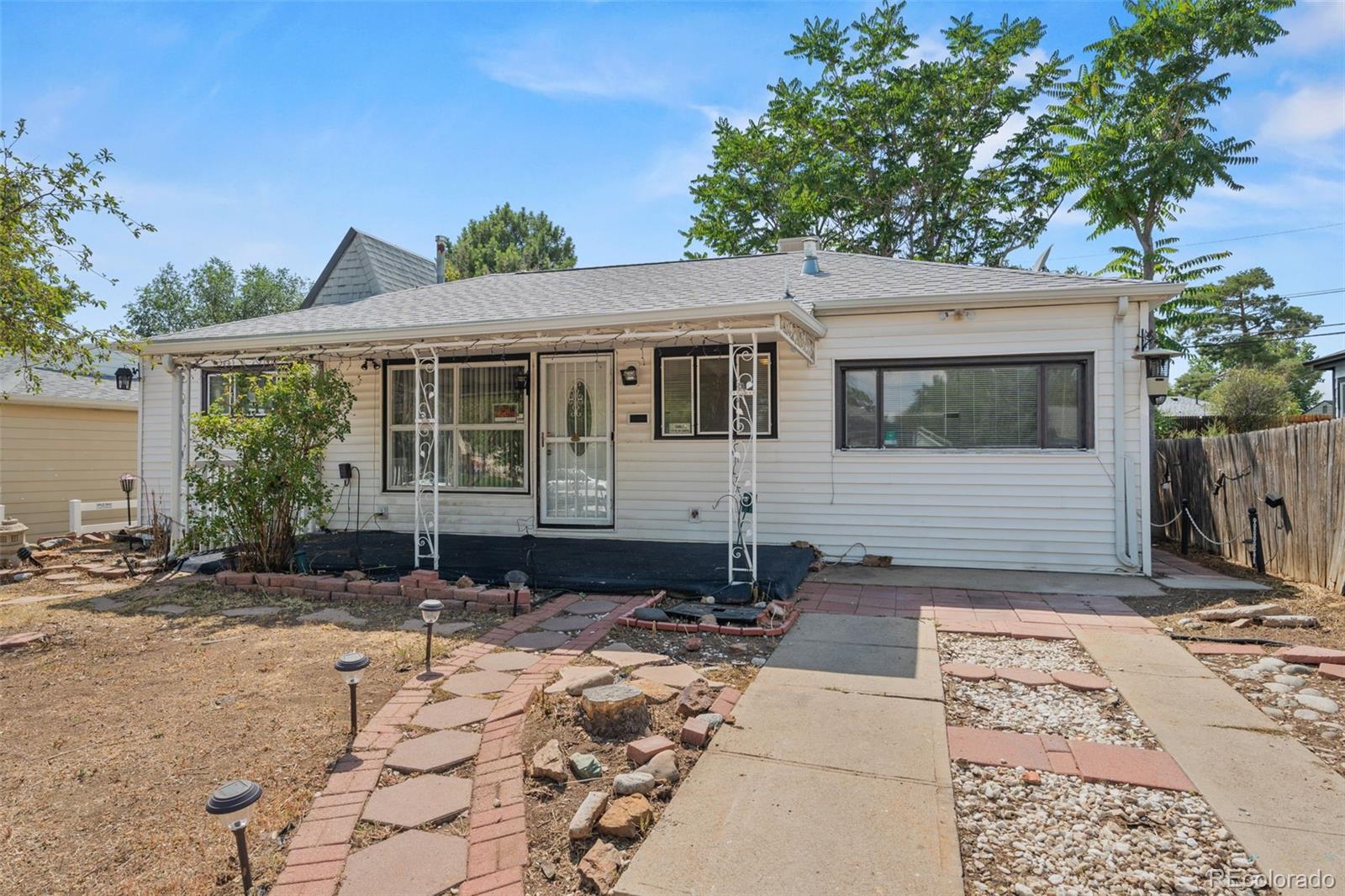 1261 S Shoshone Street Denver CO 80223