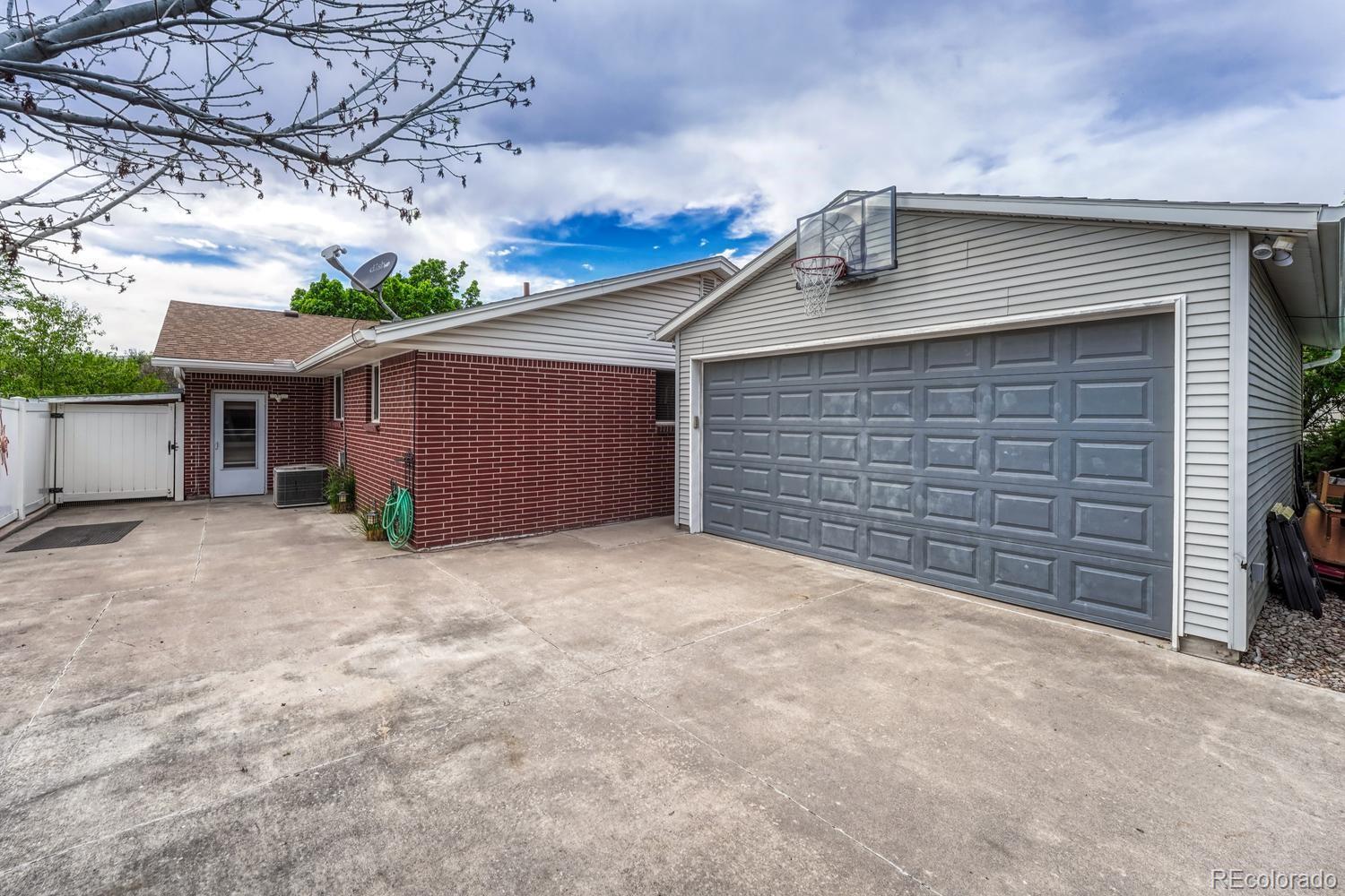 2619 Farragut Circle Colorado Springs CO 80907