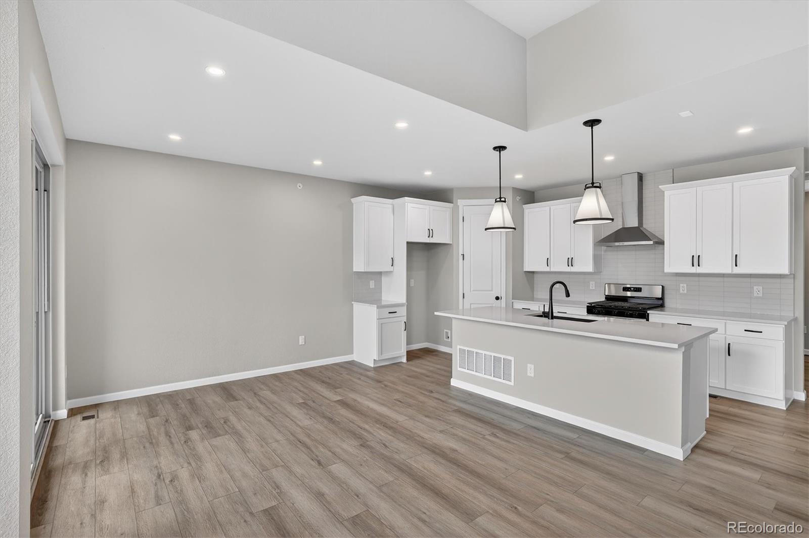 11851 Canyon Avenue Littleton CO 80127