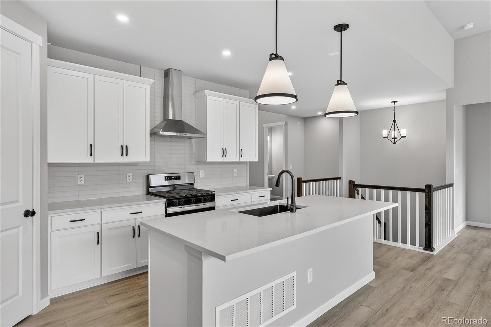 11851 Canyon Avenue Littleton CO 80127