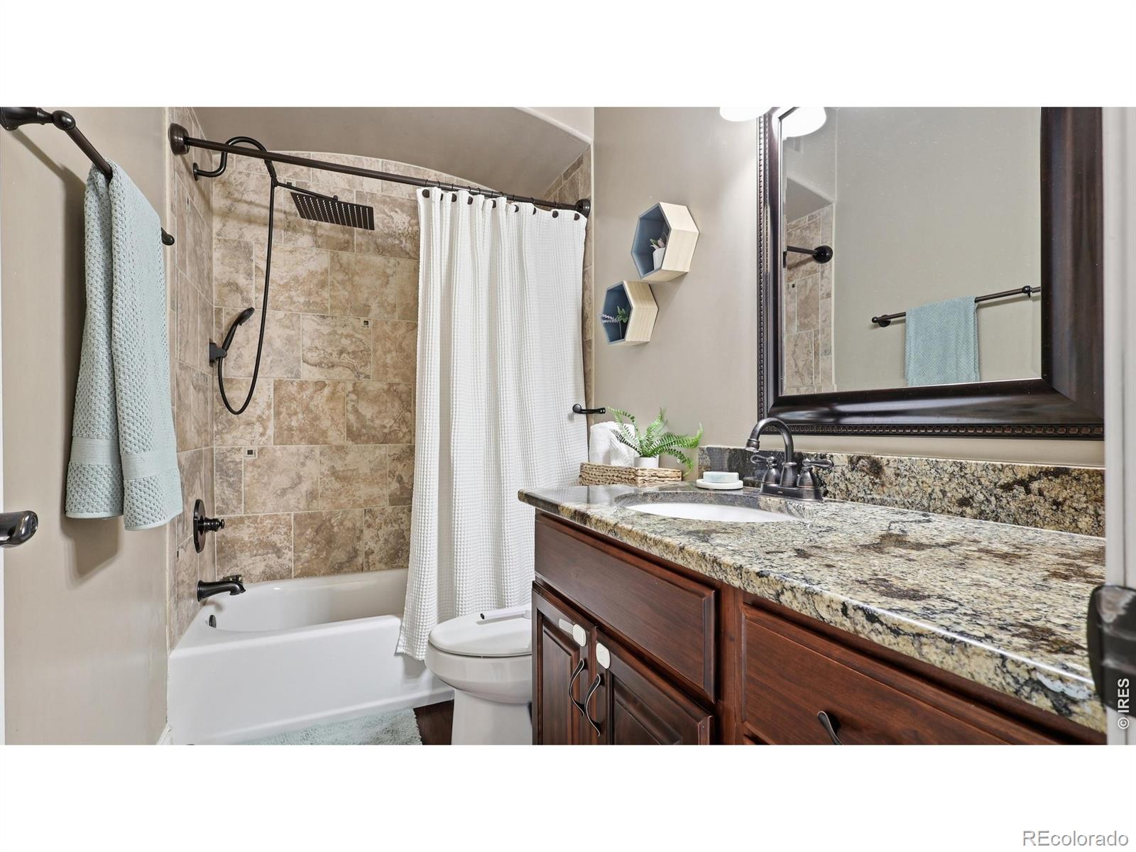 33 Stagecoach Lane Fort Morgan CO 80701