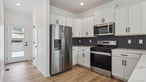 668 N Ukraine Street Aurora CO 80018
