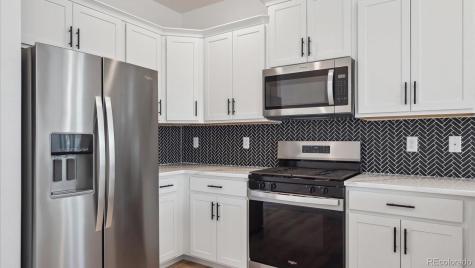 668 N Ukraine Street Aurora CO 80018