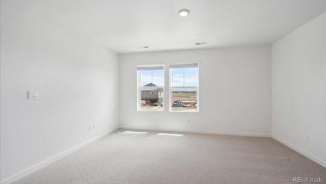 668 N Ukraine Street Aurora CO 80018