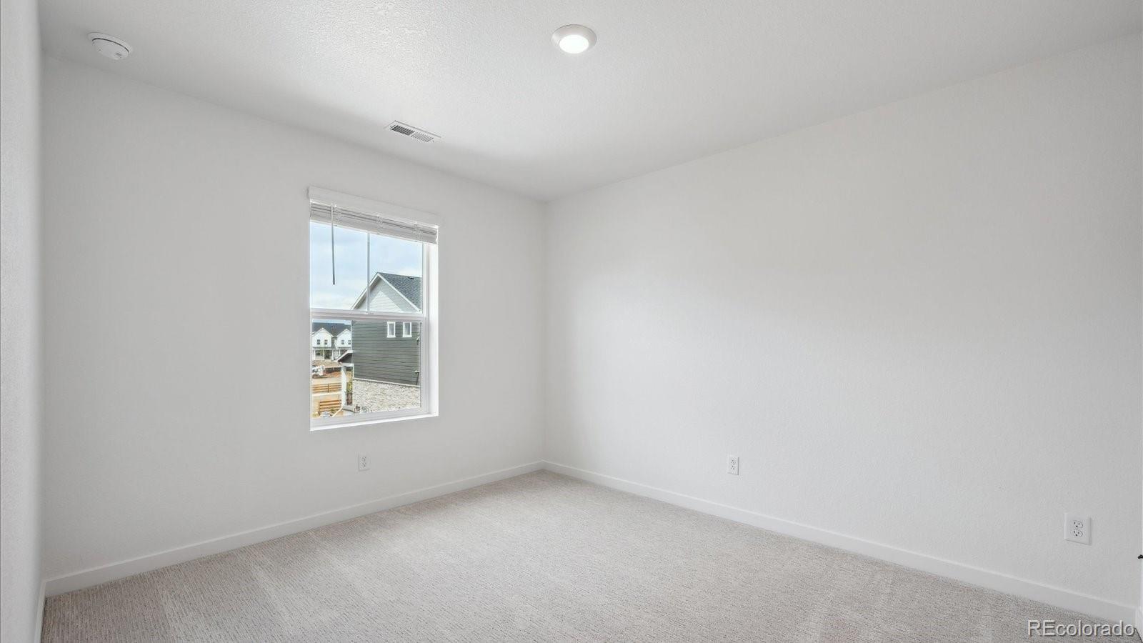 668 N Ukraine Street Aurora CO 80018