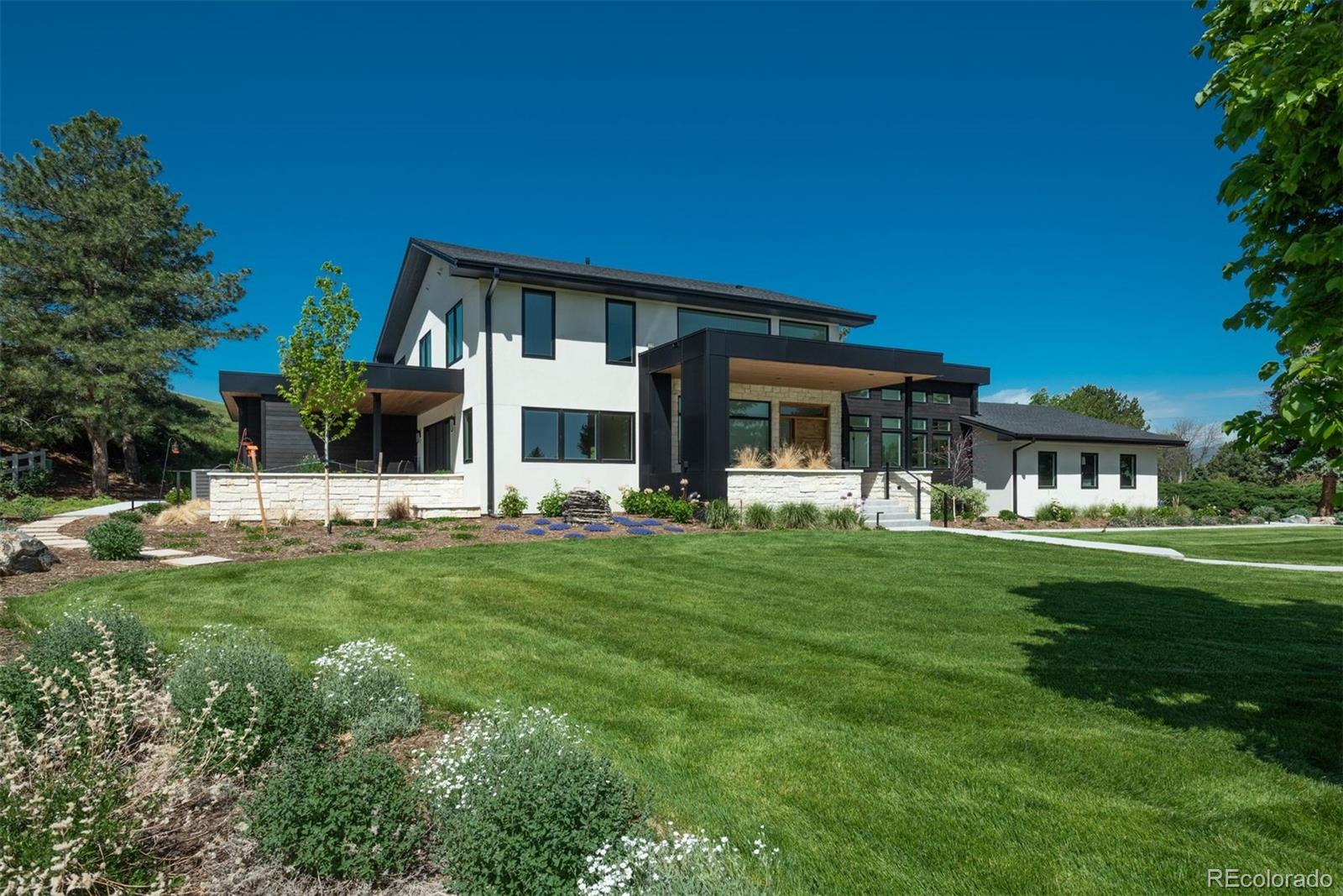 17326 W 57th Avenue Golden CO 80403